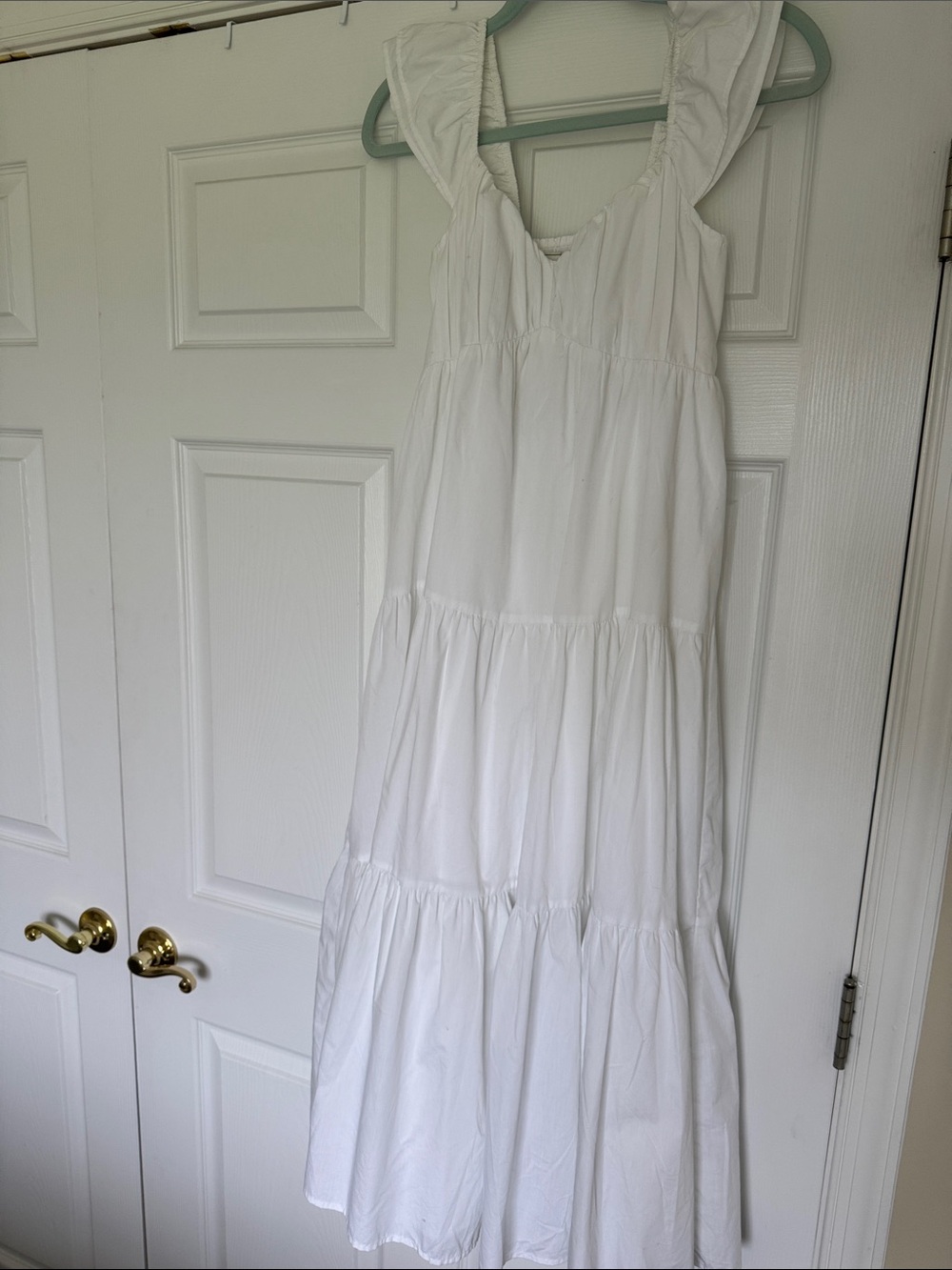 Abercrombie & Fitch White Tiered Maxi Dress with Ruffle Straps